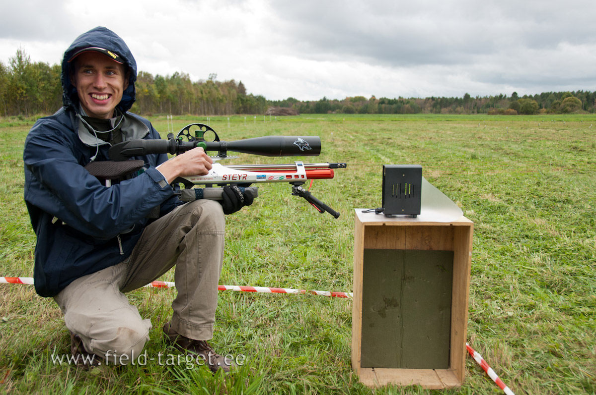 Romi using the Chronograph
